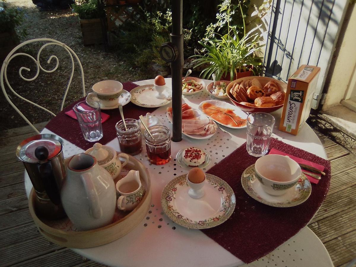 Bed and Breakfast Le Domaine De Belle LʼIsle-sur-la-Sorgue Exterior foto